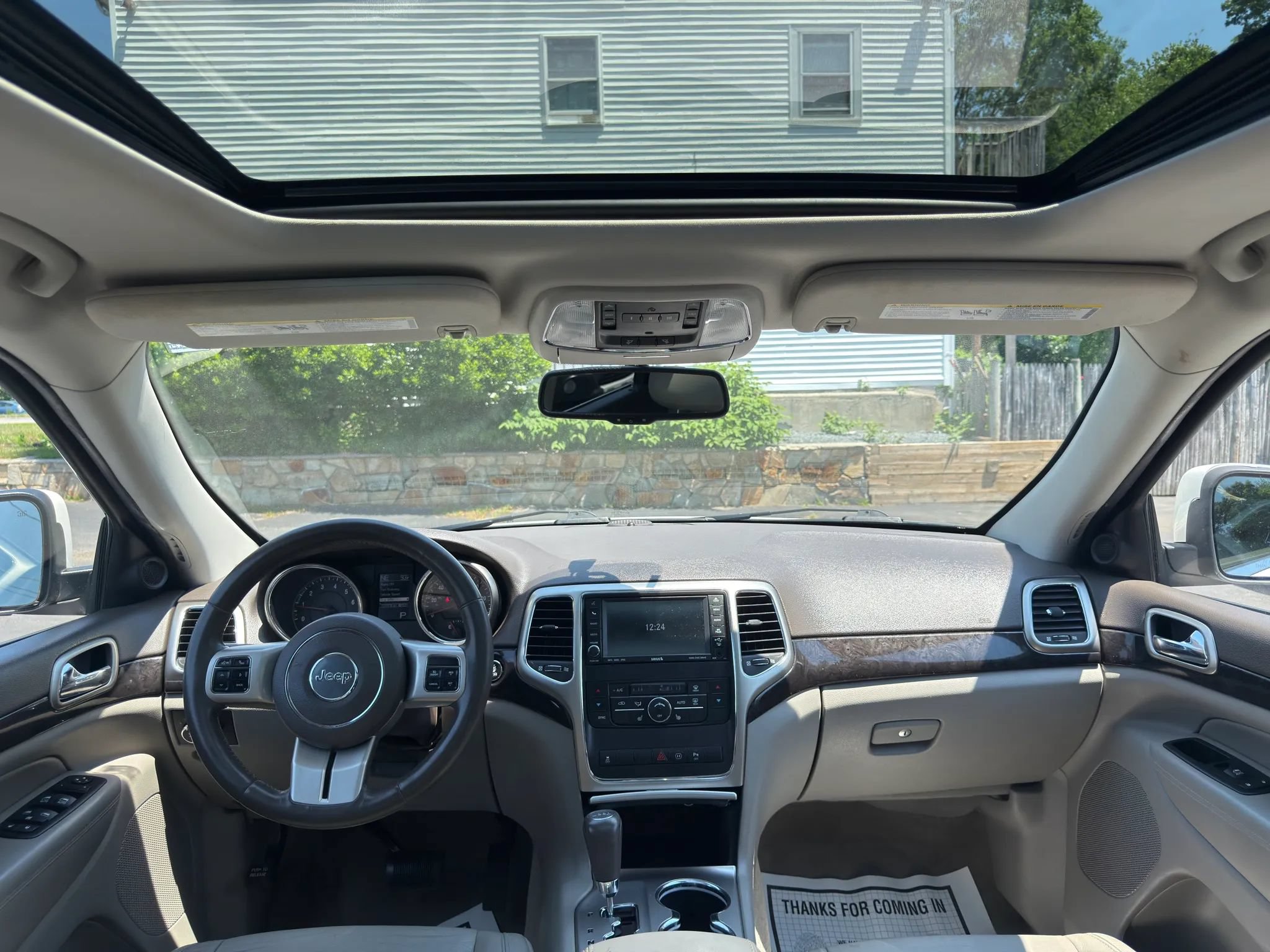 Used 2011 Jeep Grand Cherokee Laredo AWD/4WD image 30