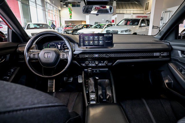 Used 2023 Honda Accord Sport image 31