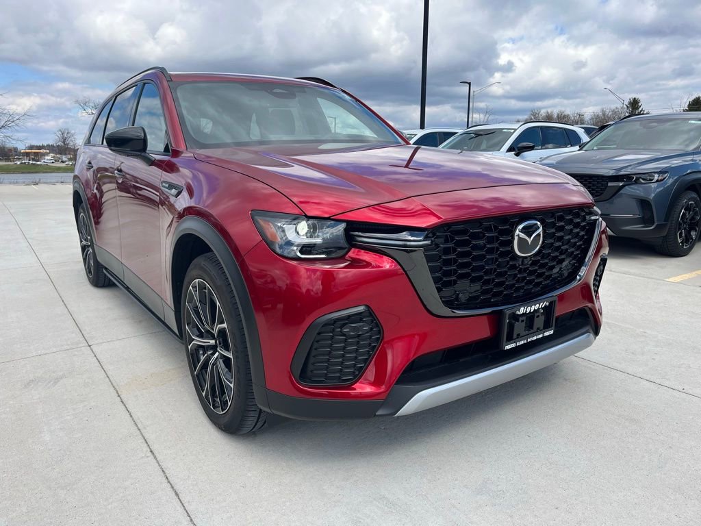 Certified 2025 MAZDA CX-70 Plug-In Hybrid w/ Premium Plus image 2