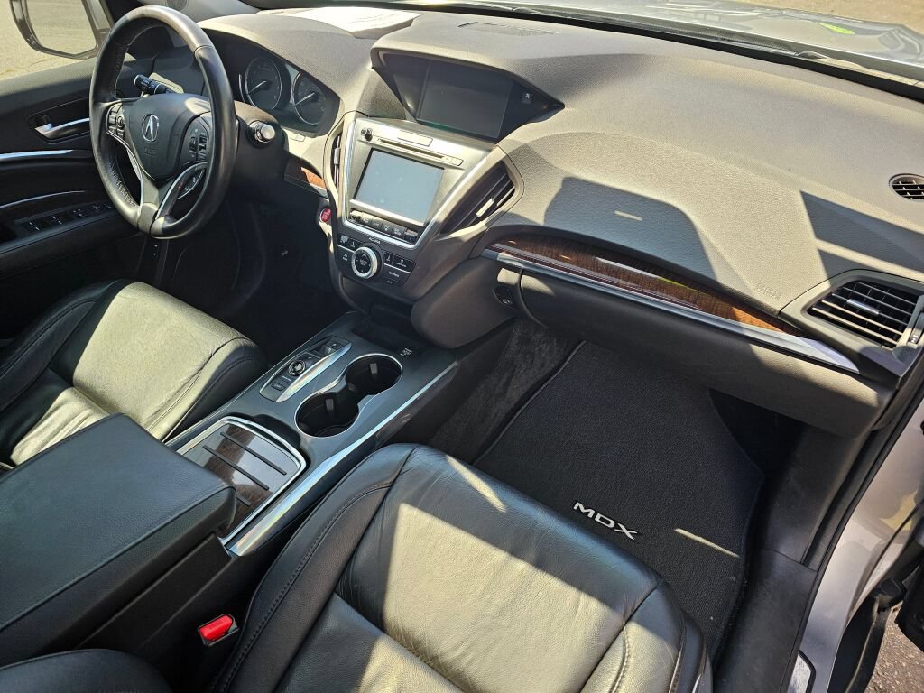Used 2020 Acura MDX w/ Technology Package AWD/4WD image 10