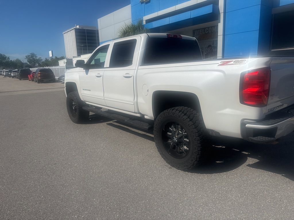 Used 2017 Chevrolet Silverado 1500 LT w/ All Star Edition image 4