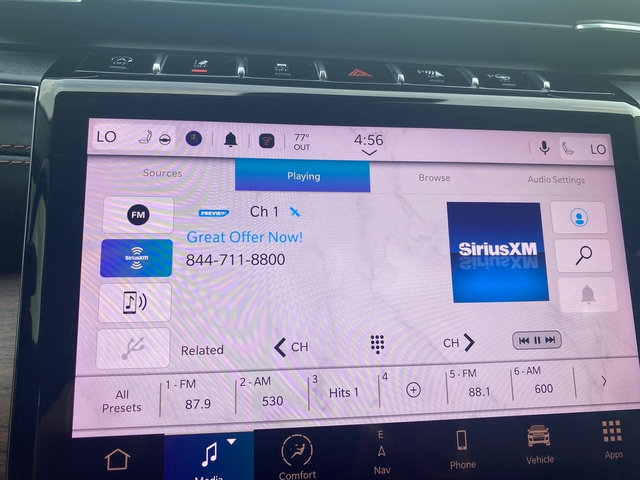 Used 2021 Jeep Grand Cherokee L Summit w/ Luxury Tech Group V image 32