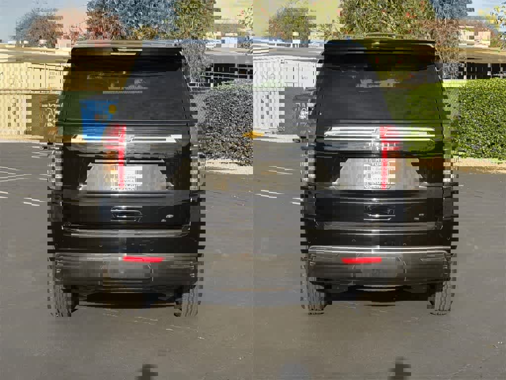 Used 2023 Chevrolet Tahoe LT image 5