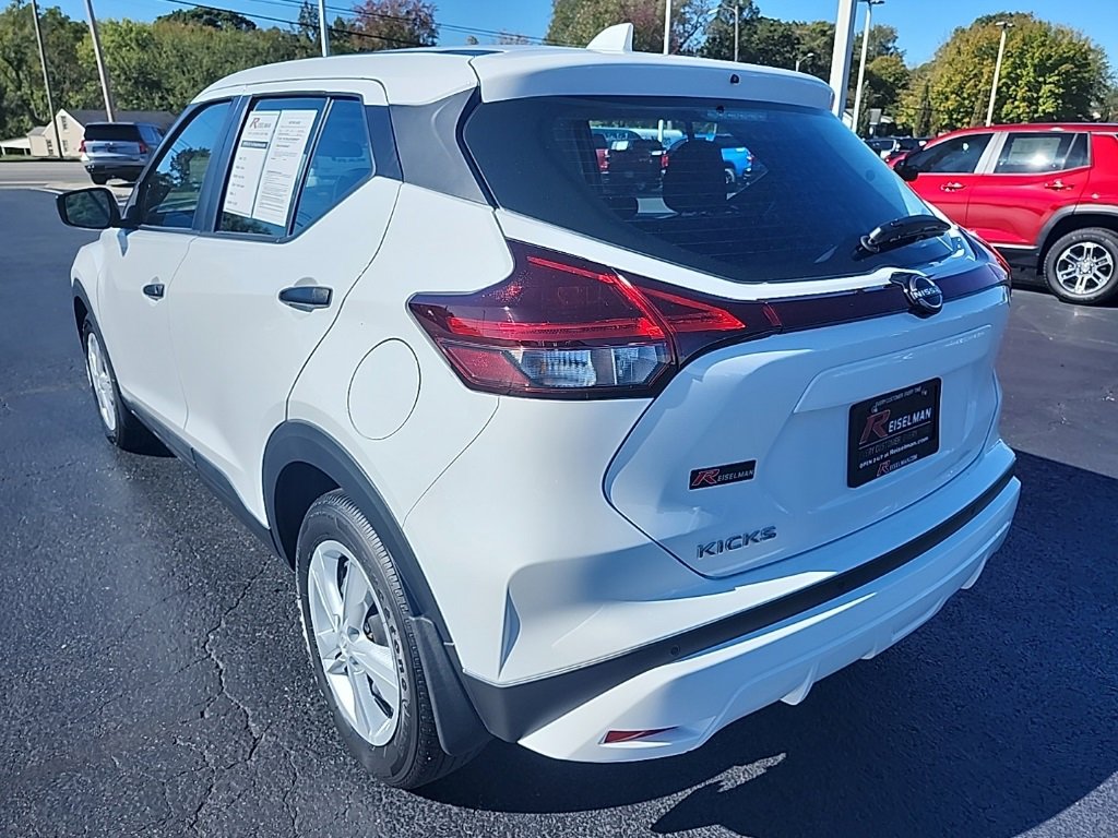 Used 2025 Nissan Kicks Play S image 5