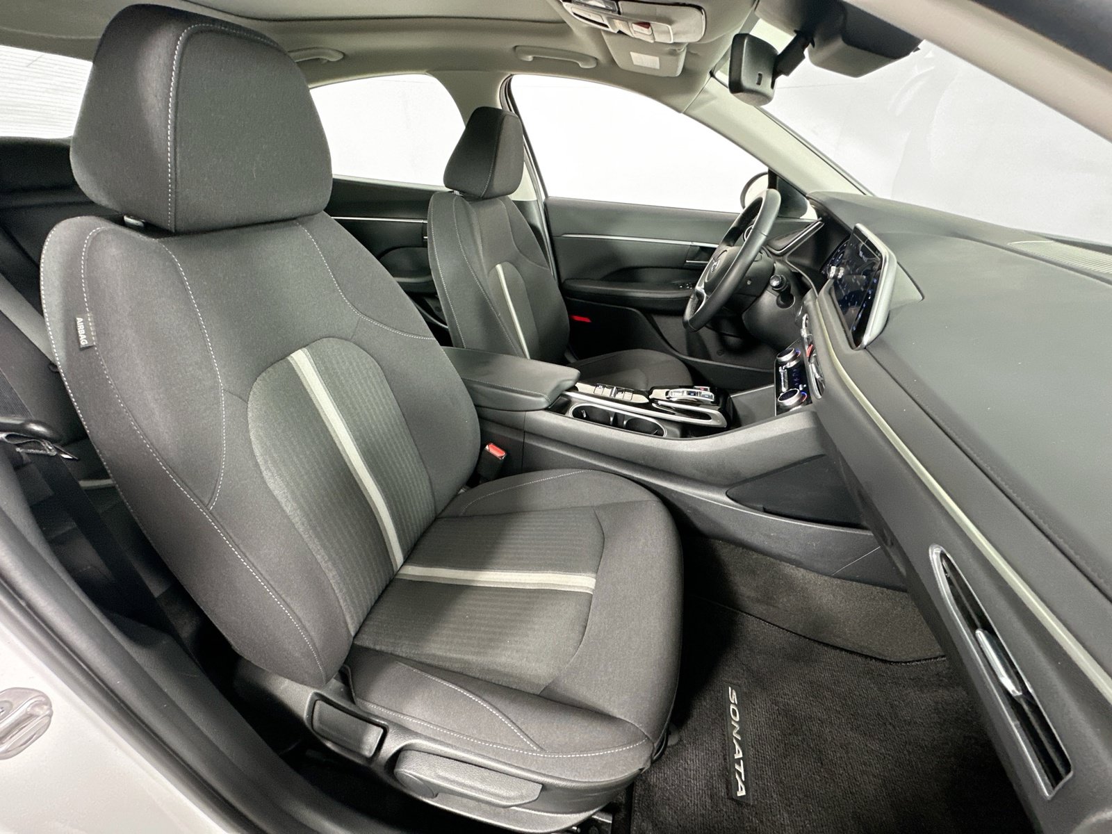 Used 2023 Hyundai Sonata SEL w/ Convenience Package FWD image 28