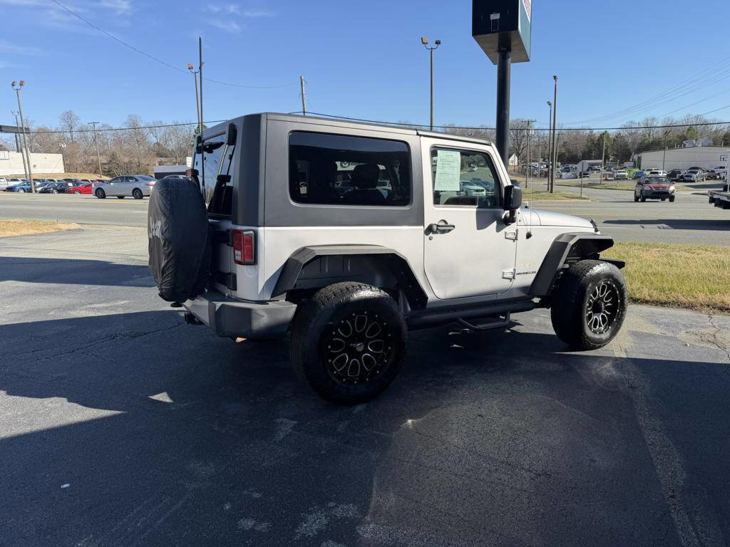 Used 2010 Jeep Wrangler Sahara w/ Trailer Tow Group image 2