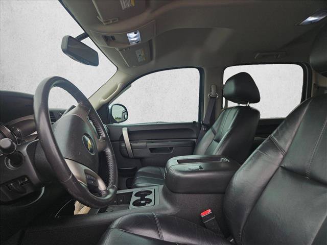 Used 2011 Chevrolet Silverado 1500 LT w/ Texas Edition RWD image 11