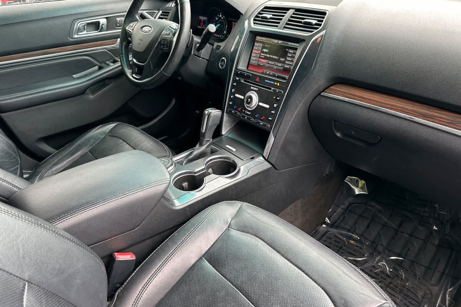 Used 2016 Ford Explorer Limited AWD/4WD image 18