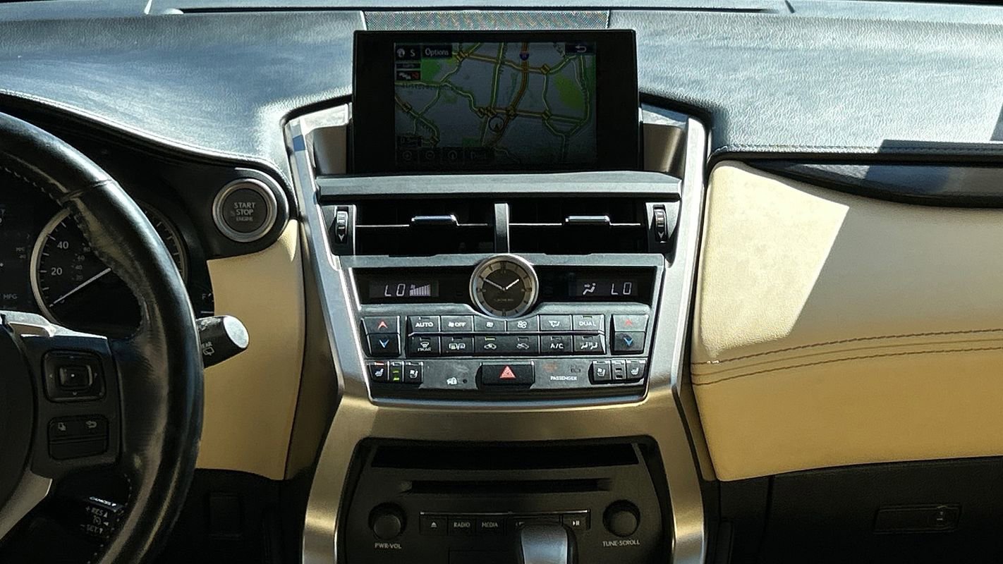 Used 2015 Lexus NX 200t AWD w/ Premium Package image 18