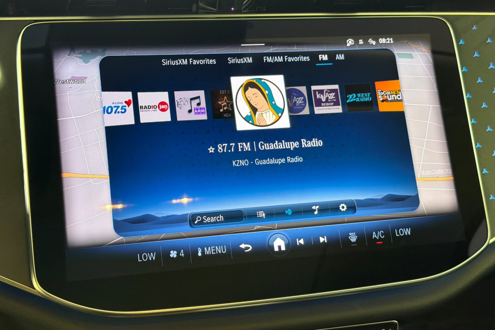Used 2025 Mercedes-Benz E 350 Sedan w/ Winter Package image 16