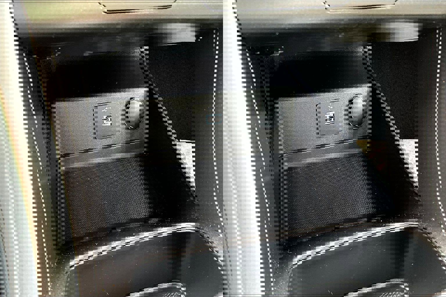 Used 2017 Ford Fusion S image 33