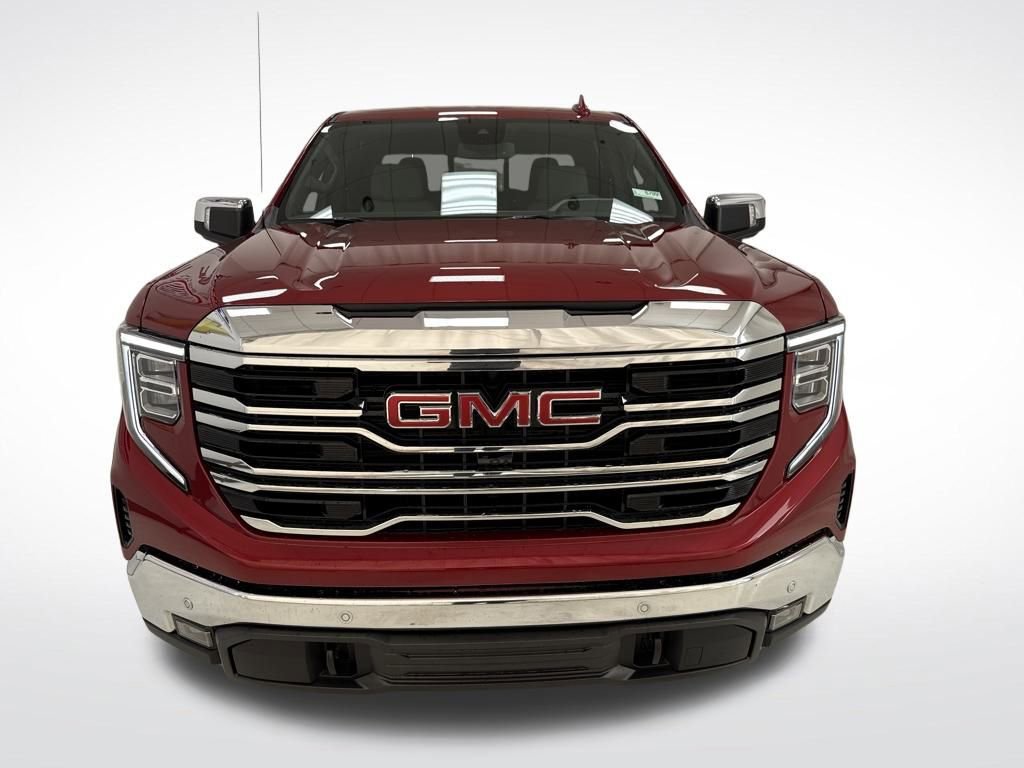 New 2026 GMC Sierra 1500 SLT image 2