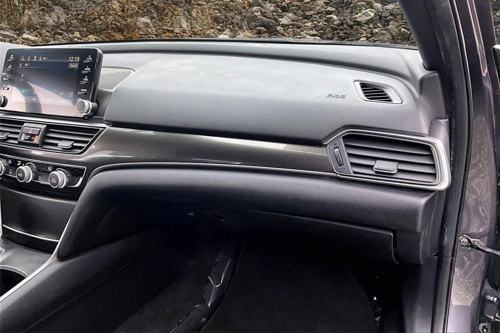 Used 2019 Honda Accord Sport image 15