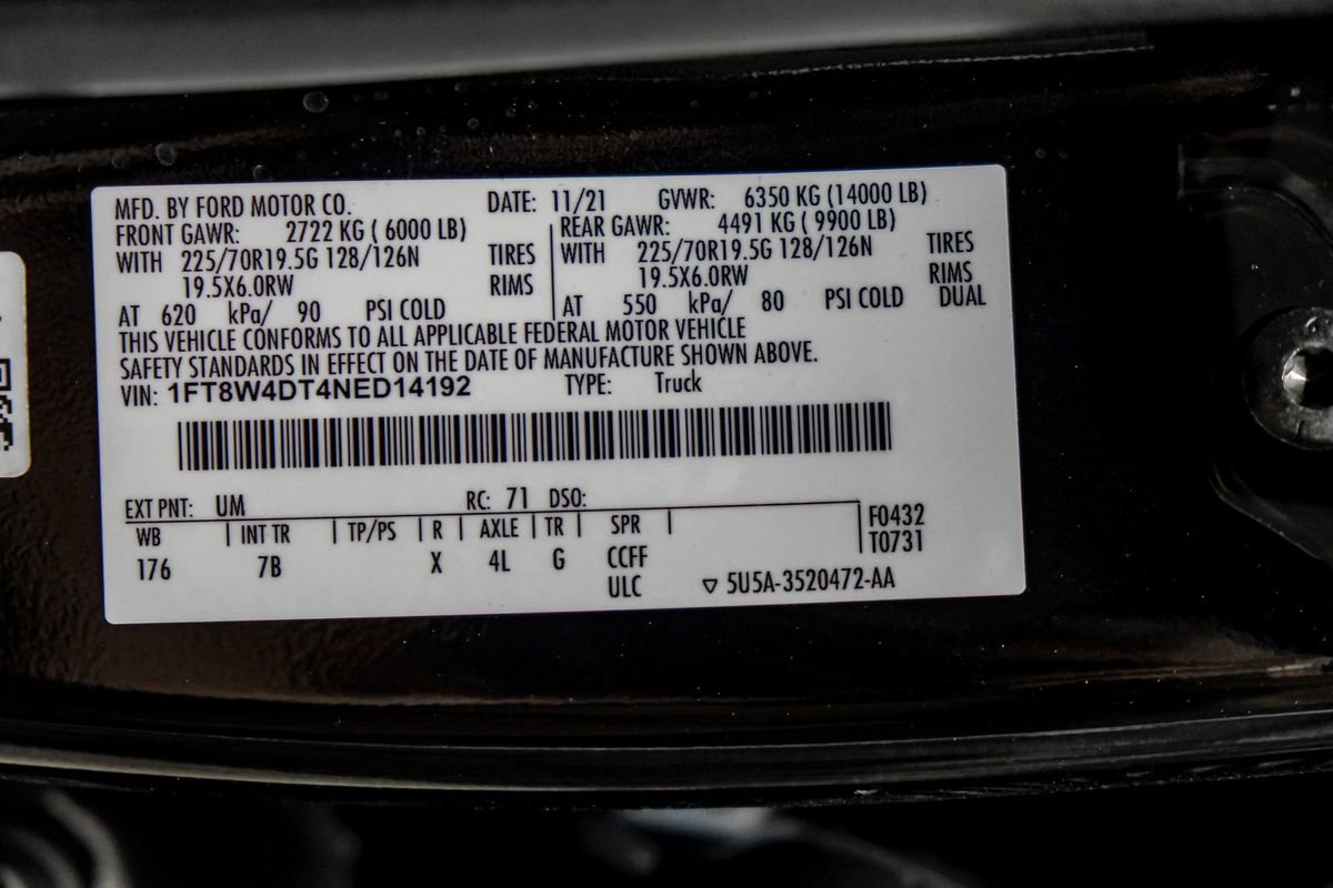 Used 2022 Ford F450 Platinum w/ FX4 Off-Road Package image 75