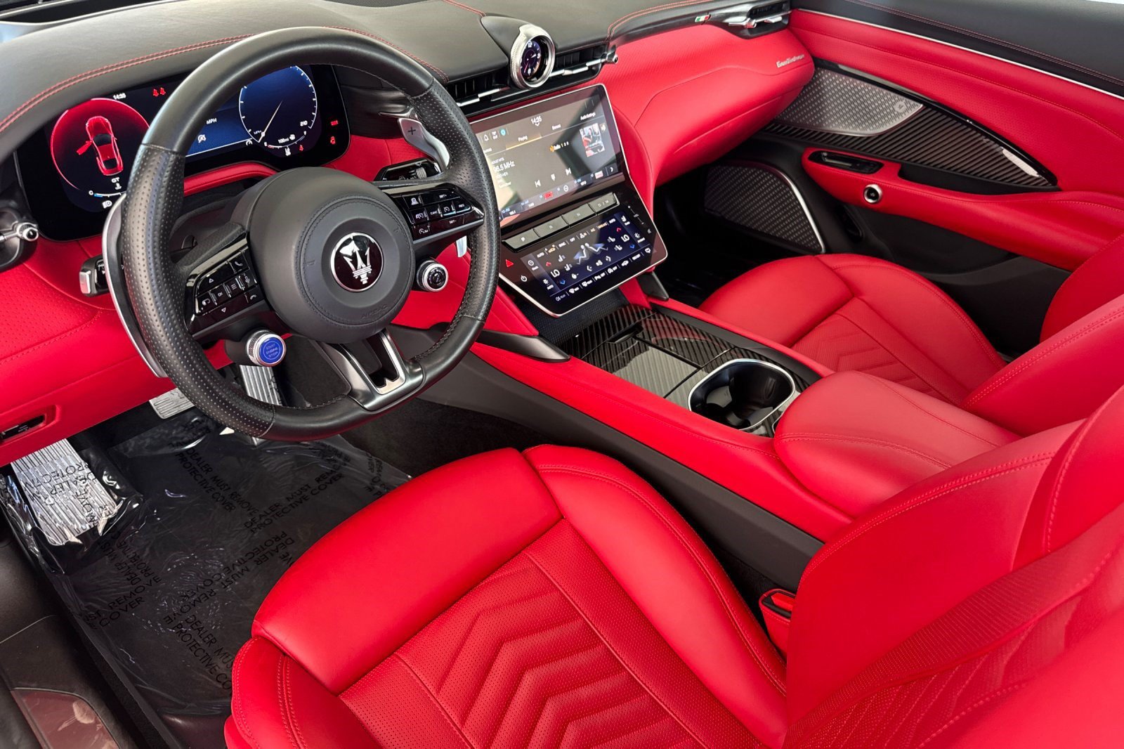 Used 2024 Maserati GranTurismo Trofeo AWD/4WD image 4