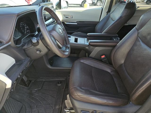 Used 2022 Toyota Sienna Platinum image 24