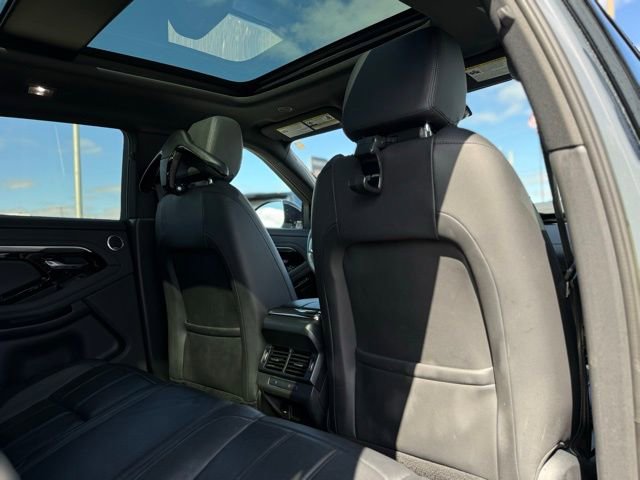 Used 2023 Land Rover Range Rover Evoque R-Dynamic SE image 24