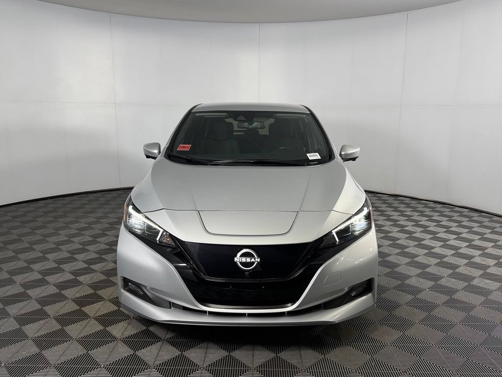 Used 2025 Nissan Leaf SV Plus FWD image 10