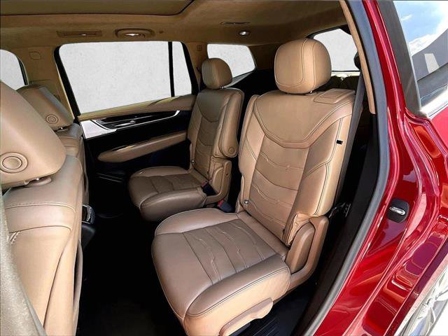 Used 2022 Cadillac XT6 Premium Luxury w/ Platinum Package image 28