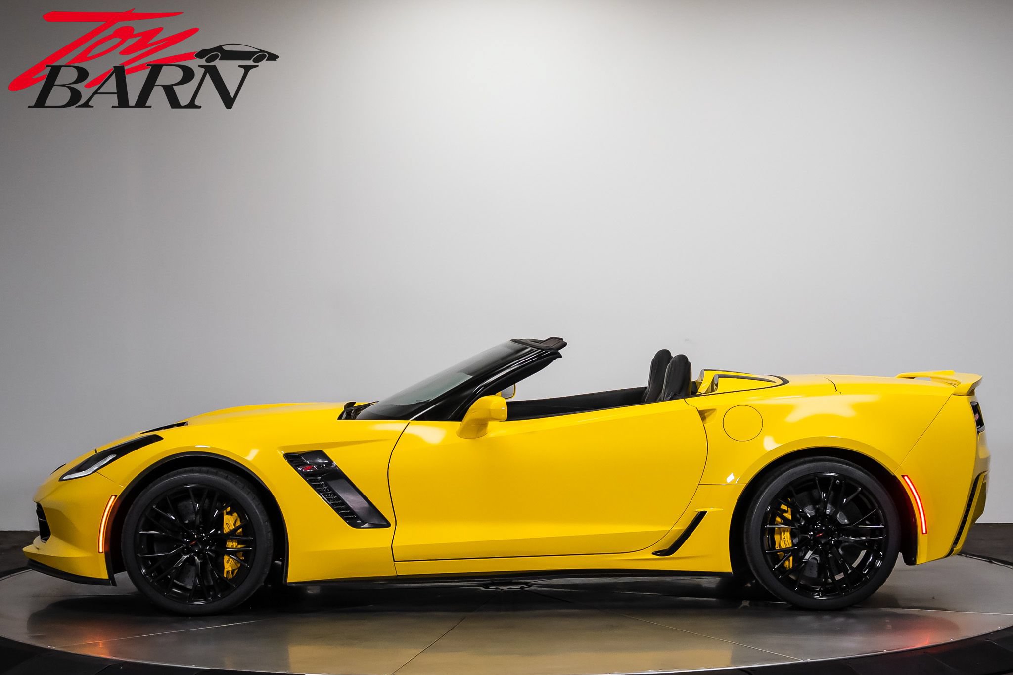 Used 2016 Chevrolet Corvette Z06 w/ 3LZ Preferred Equipment Group RWD video 2