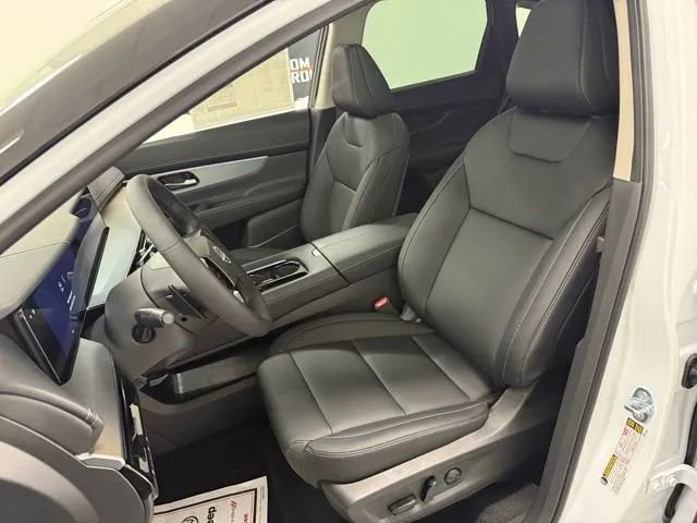 New 2025 Nissan Murano SL w/ Cargo Package AWD/4WD image 13