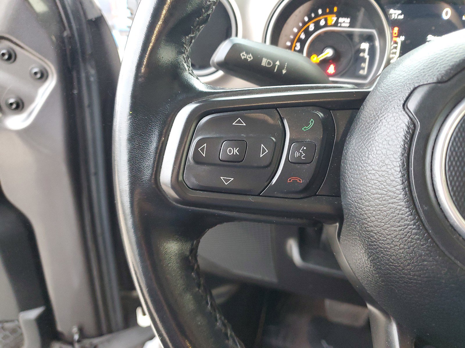 Certified 2020 Jeep Gladiator Sport w/ Quick Order Package 24S image 29