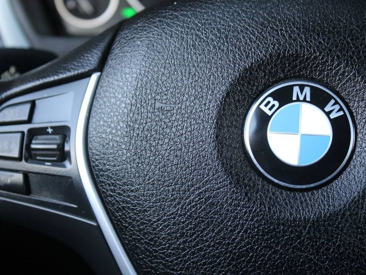 Used 2015 BMW 328i xDrive Sedan AWD/4WD image 26