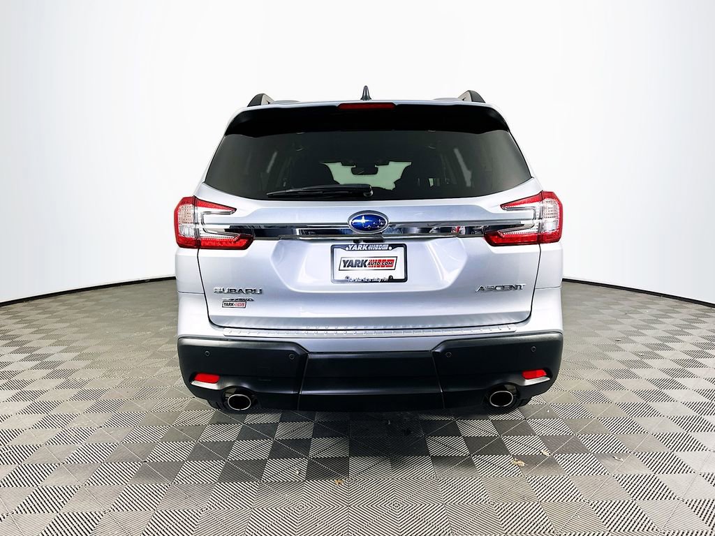 Certified 2025 Subaru Ascent Premium w/ Premium Package image 9