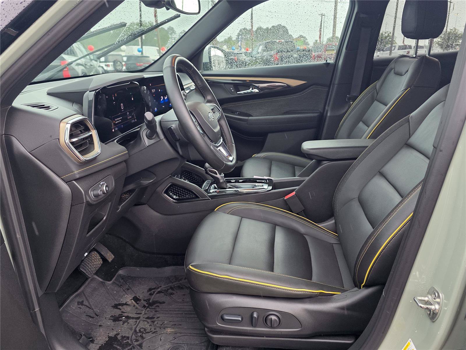 Used 2025 Chevrolet TrailBlazer ACTIV w/ Convenience Package FWD image 20