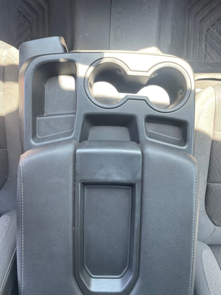 Used 2023 Chevrolet Silverado 2500 LT w/ Convenience Package image 16