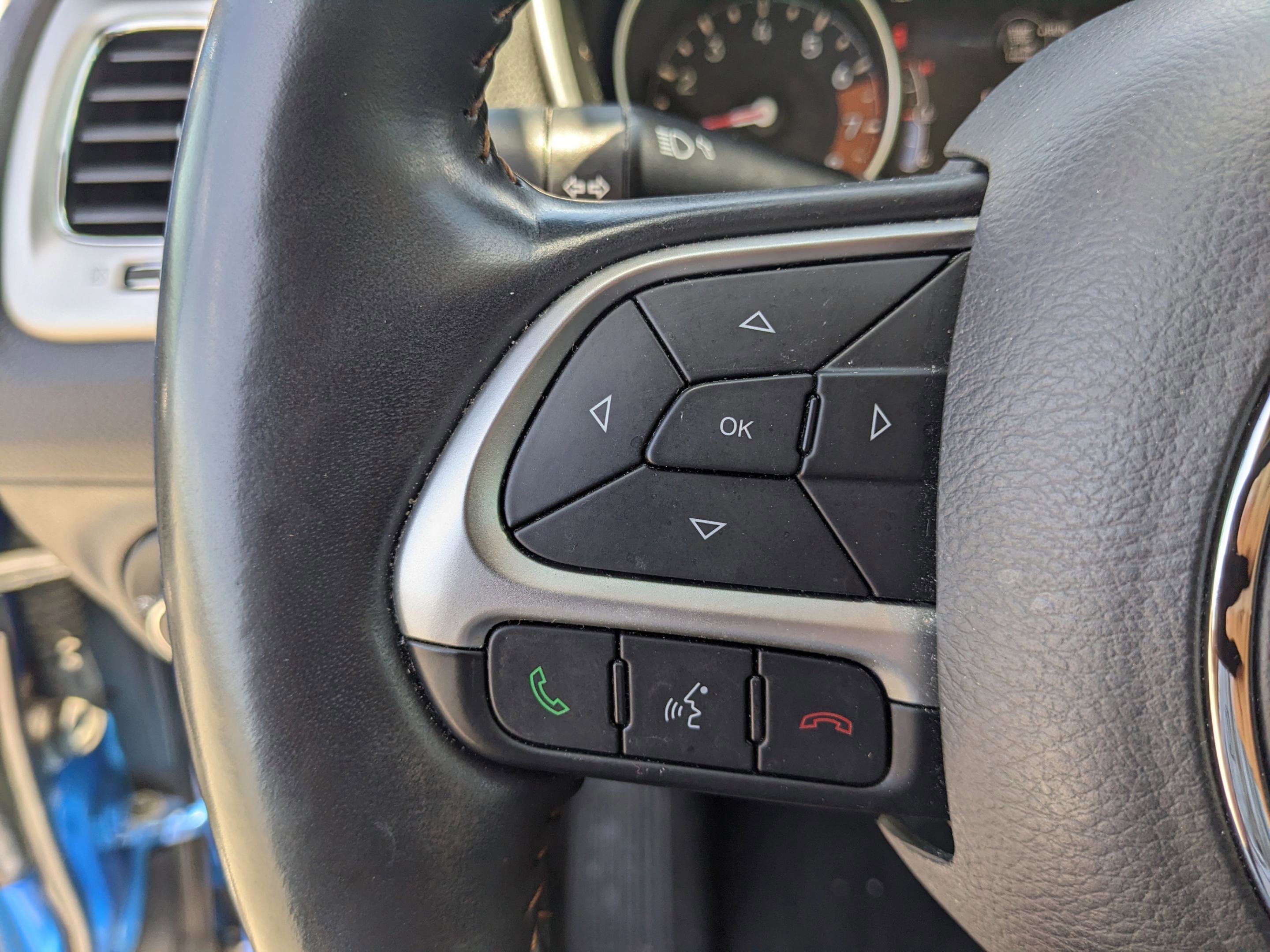 Used 2018 Jeep Compass Latitude w/ Popular Equipment Group image 32