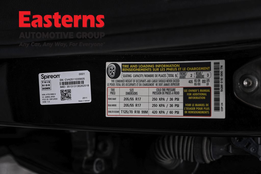 Used 2025 Volkswagen Jetta SE FWD image 34