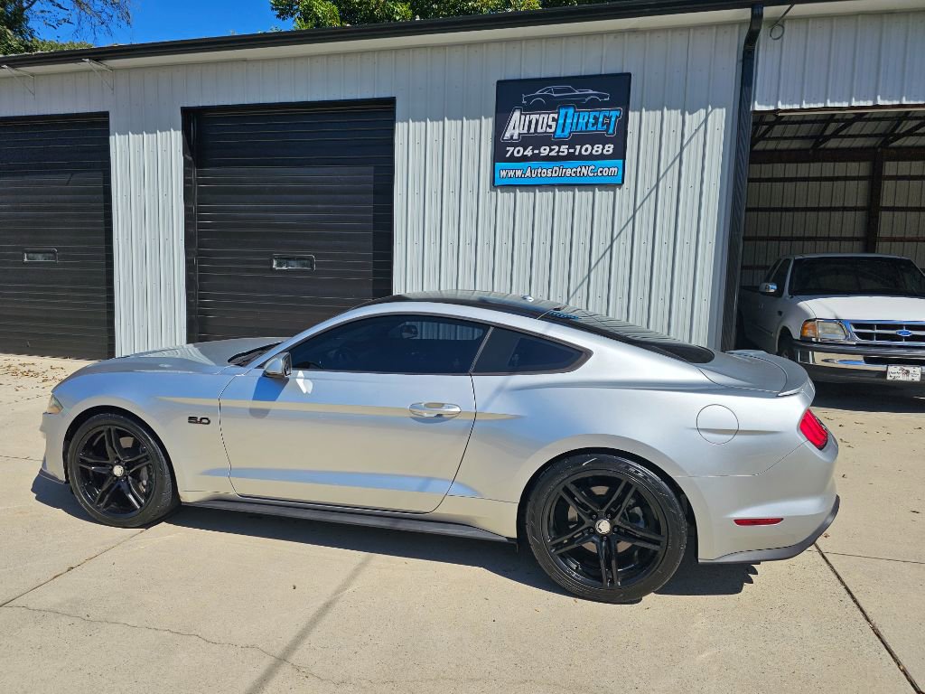 Used 2019 Ford Mustang GT Premium w/ Ford Safe & Smart Package image 7