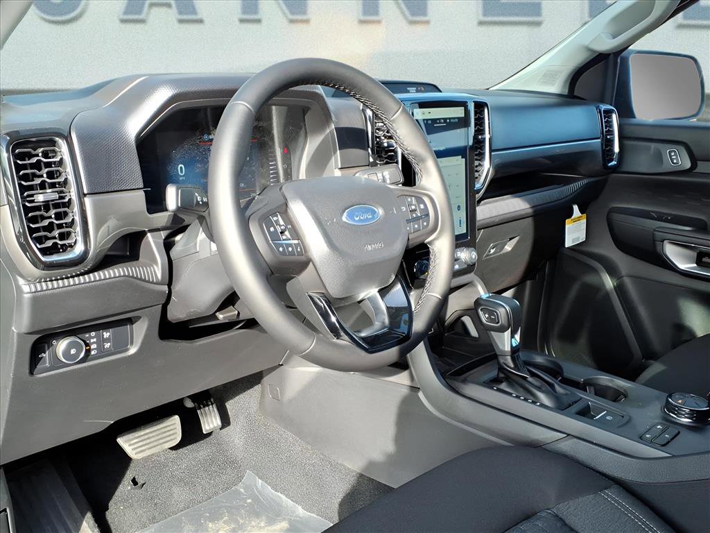 New 2025 Ford Ranger XLT w/ Chrome Accent Package image 11