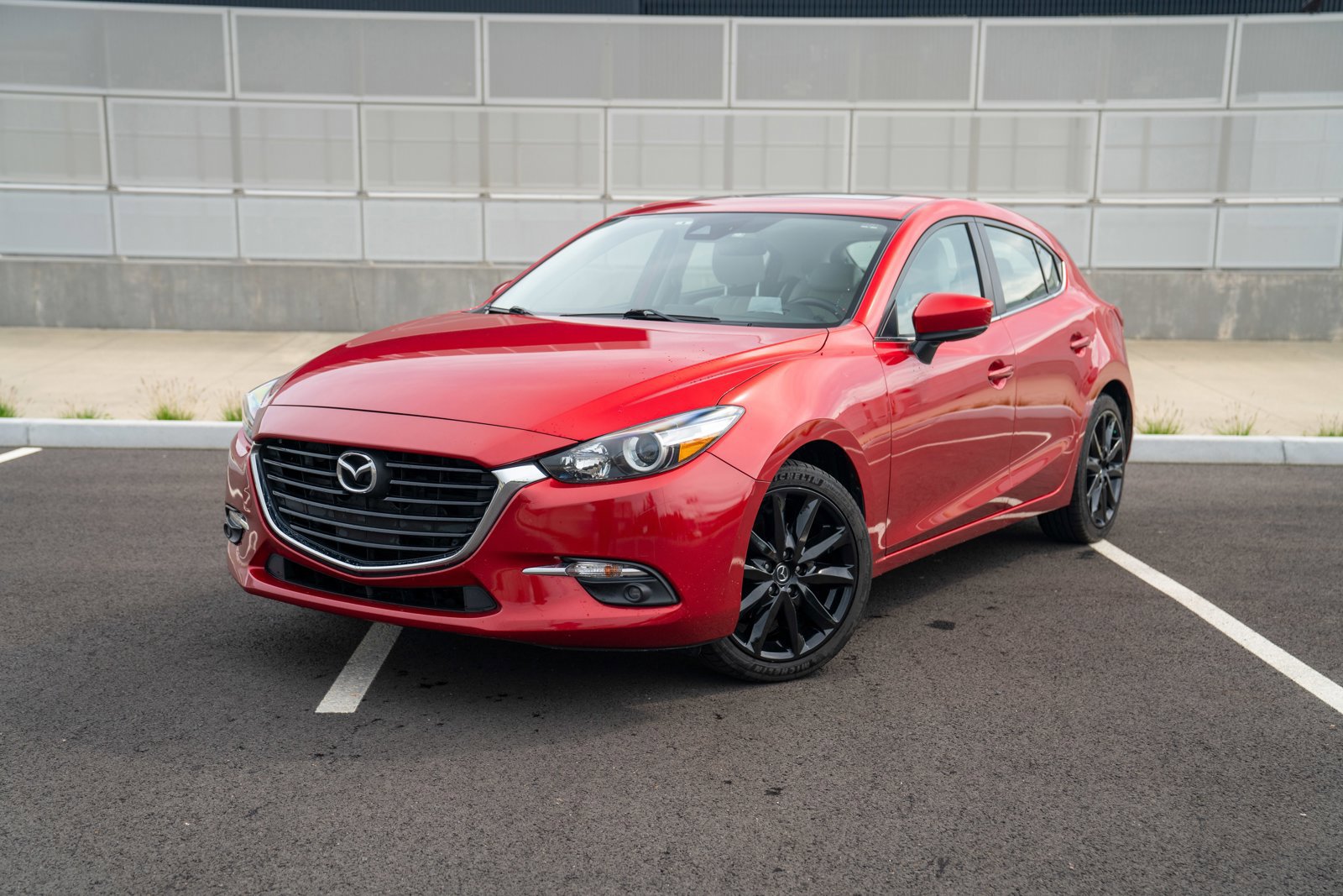 Used 2017 MAZDA MAZDA3 Grand Touring image 1