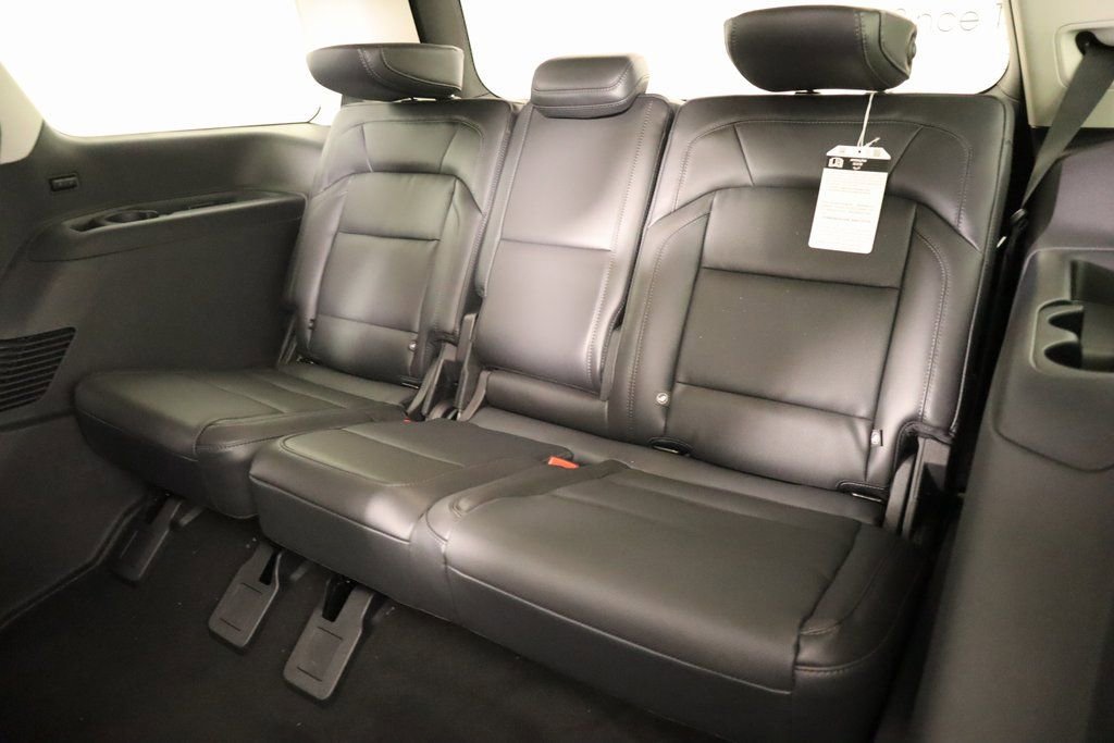 New 2025 Lincoln Navigator Reserve image 13