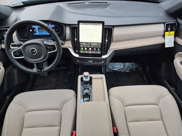 Used 2026 Volvo XC90 B6 Plus w/ Protection Package Premier AWD/4WD image 18