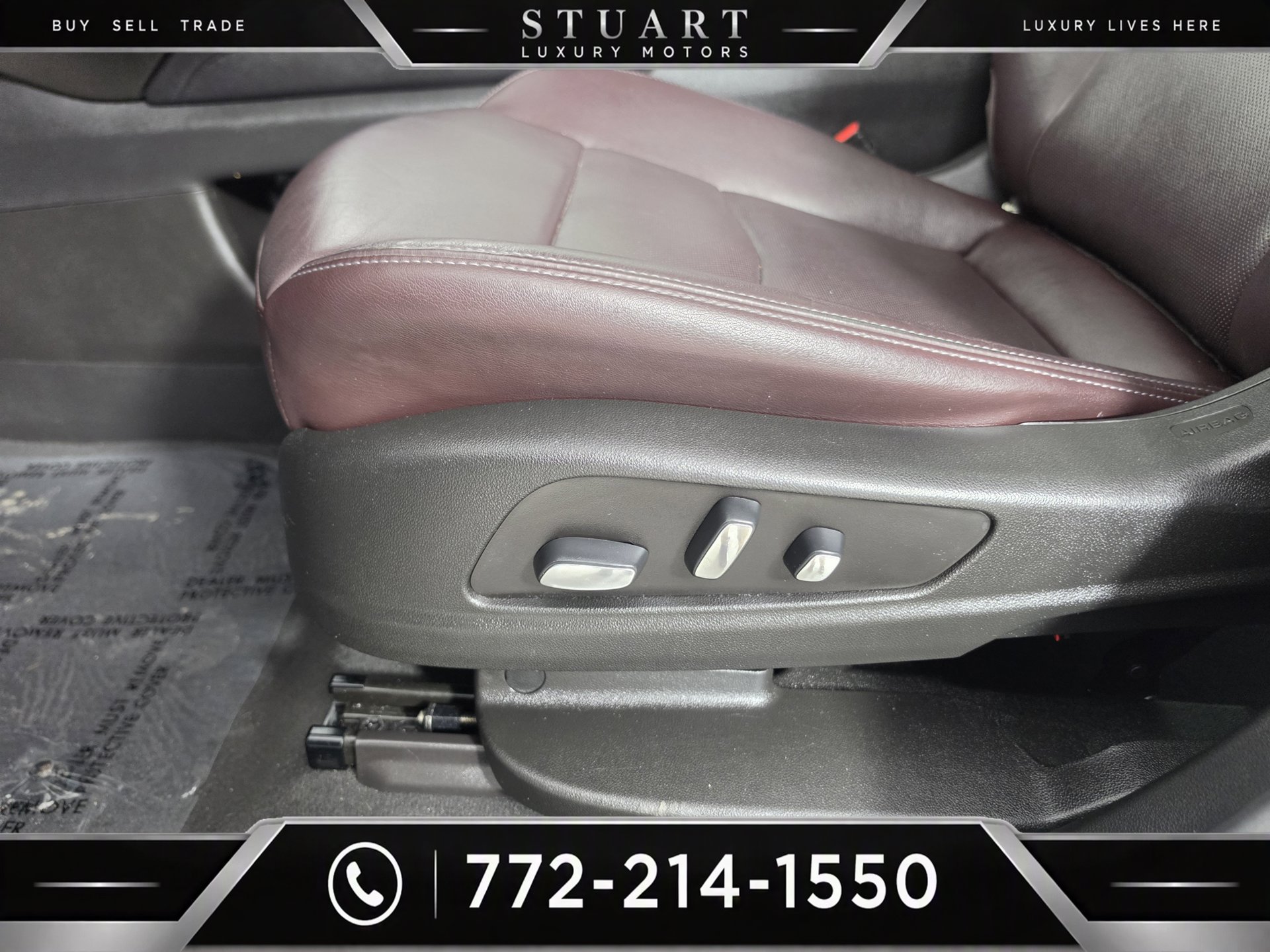 Used 2021 Cadillac XT6 Premium Luxury FWD image 4
