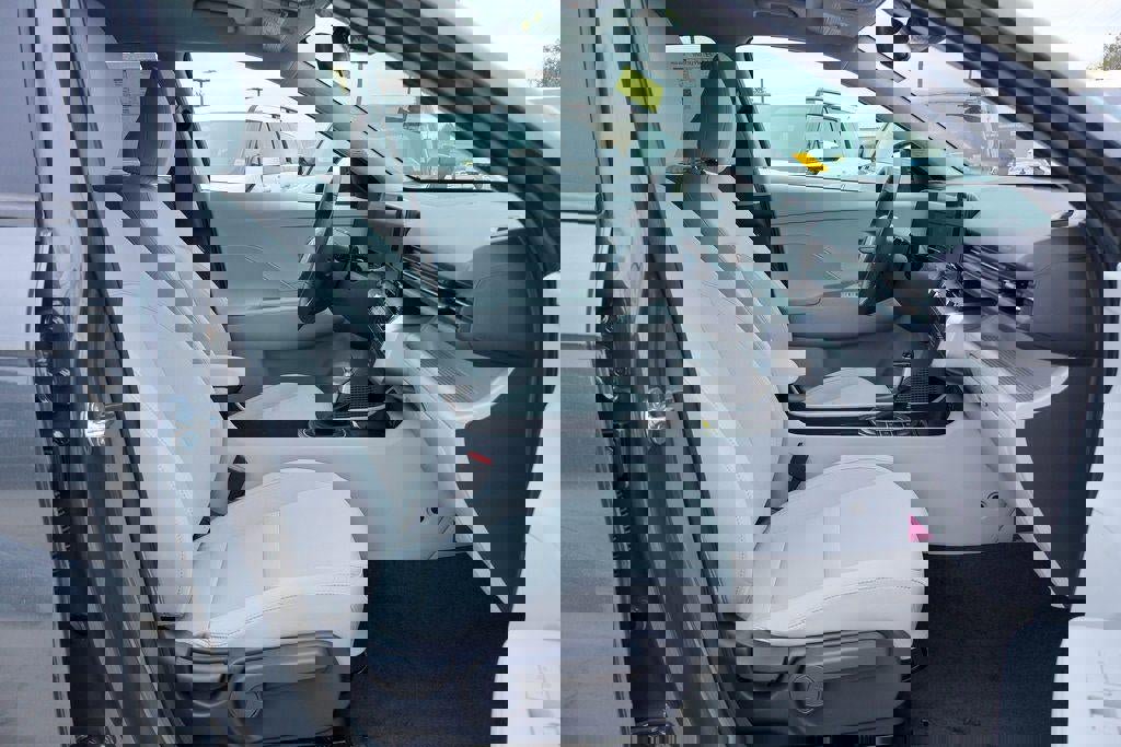 New 2026 Hyundai Kona SEL Sport image 8