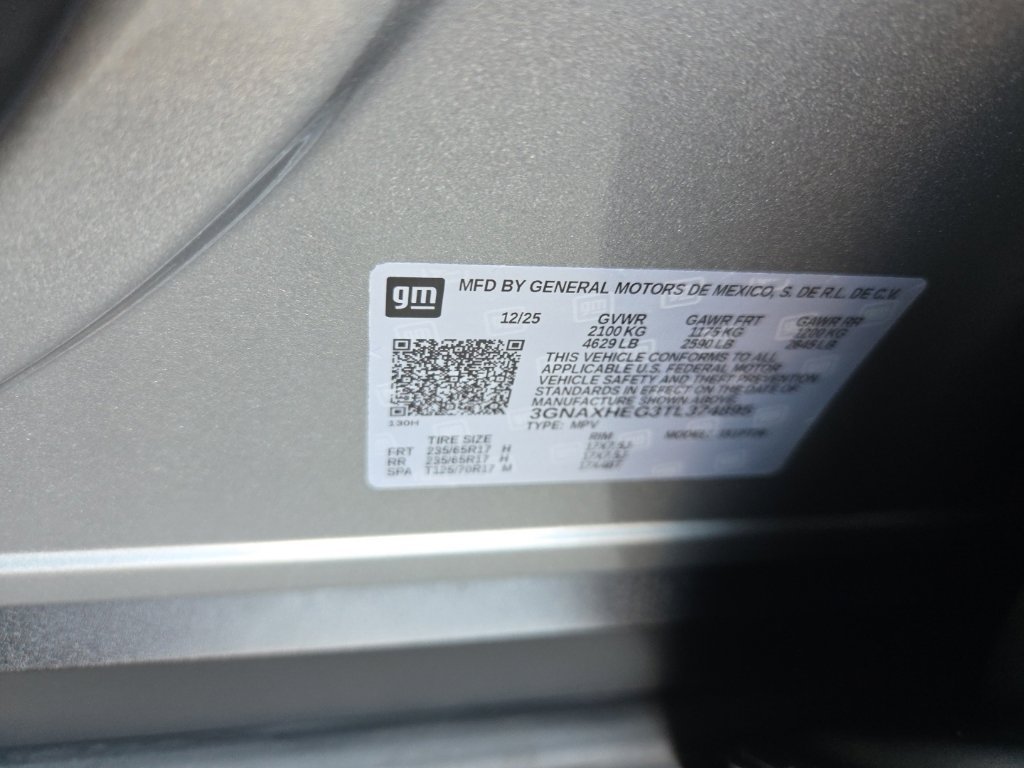 Used 2026 Chevrolet Equinox LT FWD image 3