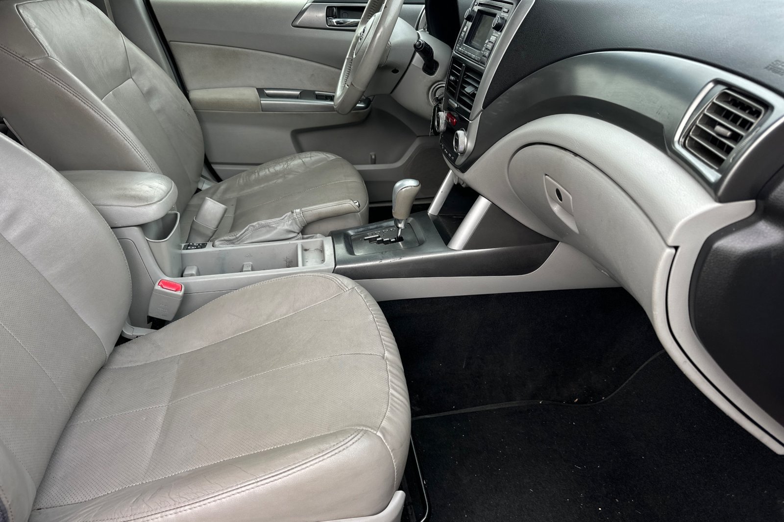 Used 2013 Subaru Forester 2.5XT Touring w/ Popular Pkg 2 AWD/4WD image 16