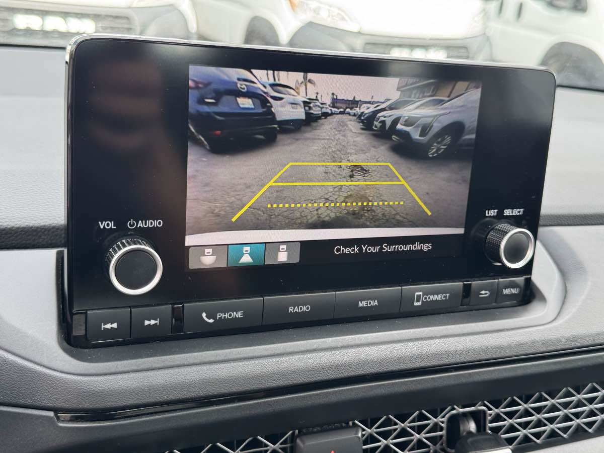 Used 2023 Honda Accord EX image 29