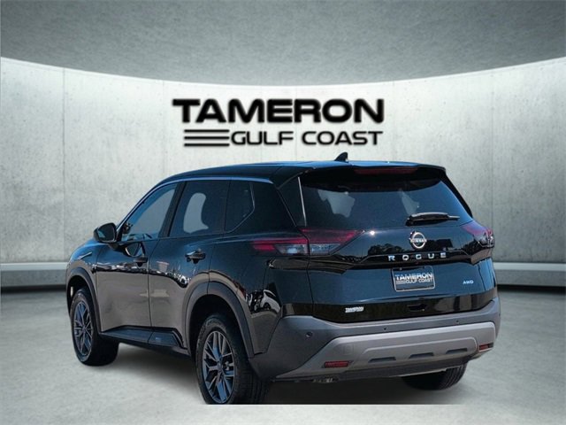 Used 2023 Nissan Rogue S image 3