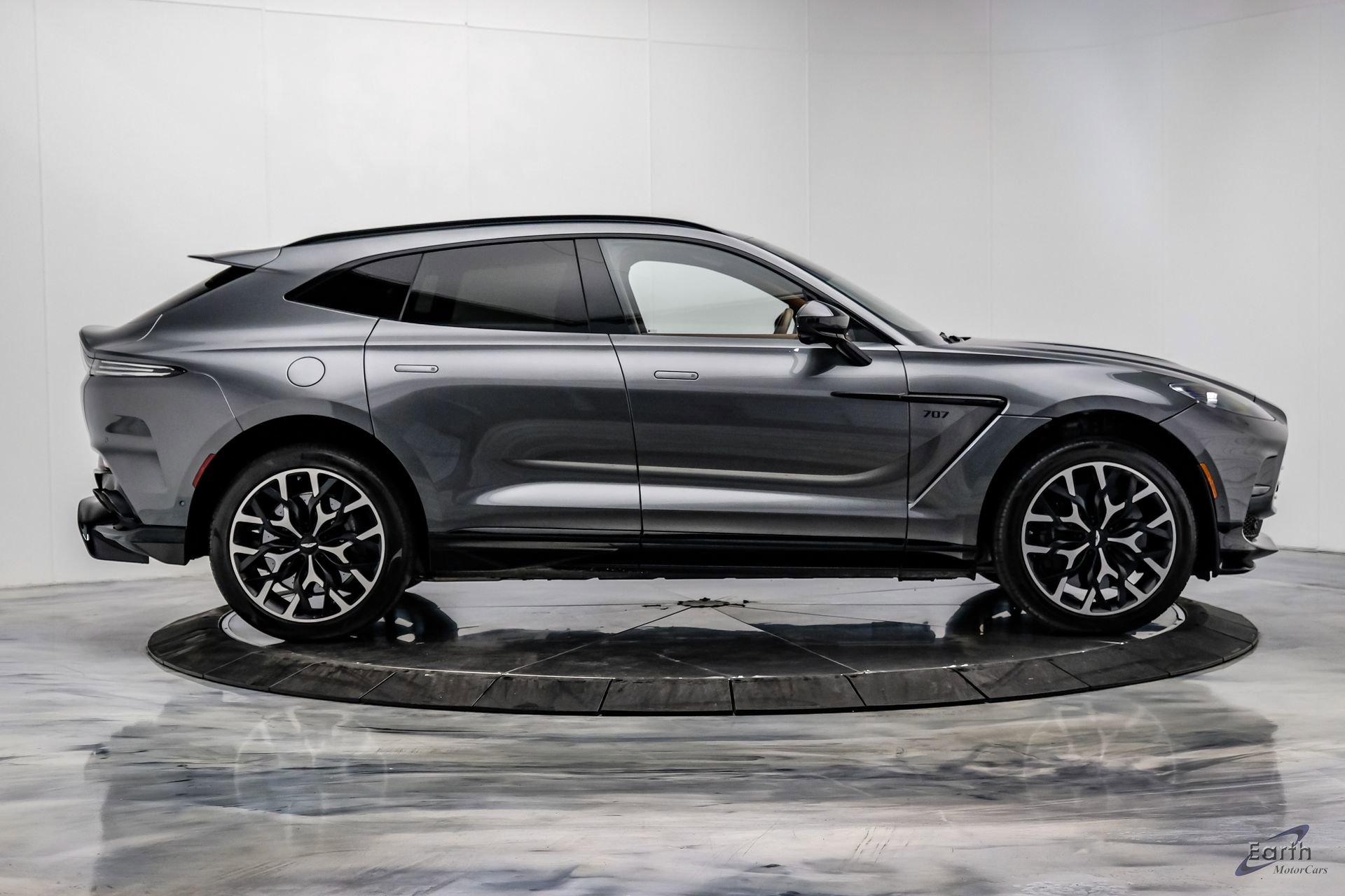 Used 2023 Aston Martin DBX 707 image 20