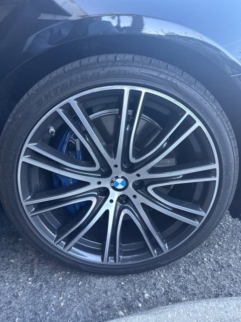 Used 2020 BMW M550i xDrive w/ Executive Package image 9