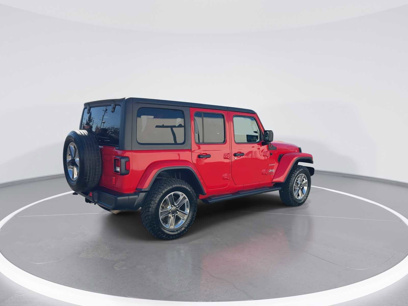 Used 2021 Jeep Wrangler Unlimited Sahara image 8