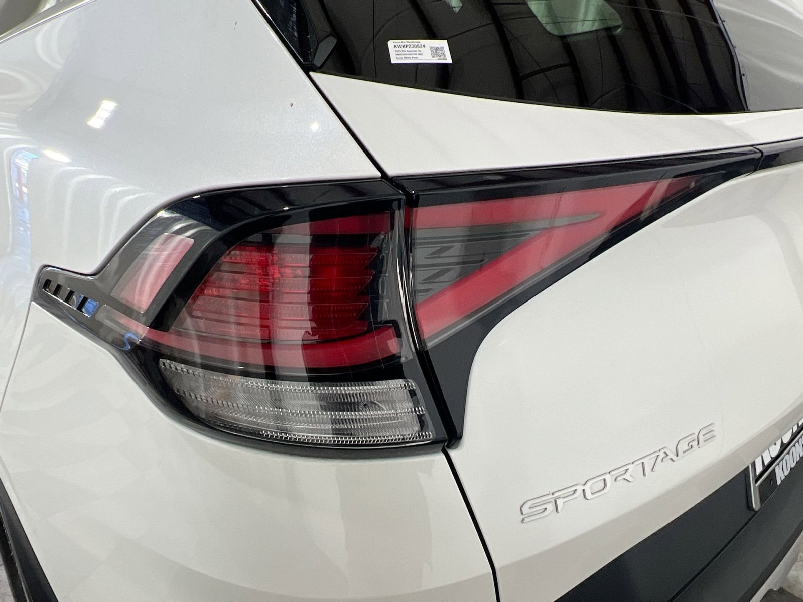 Used 2023 Kia Sportage LX image 13