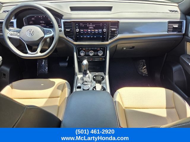 Used 2022 Volkswagen Atlas Cross Sport SE AWD/4WD image 13