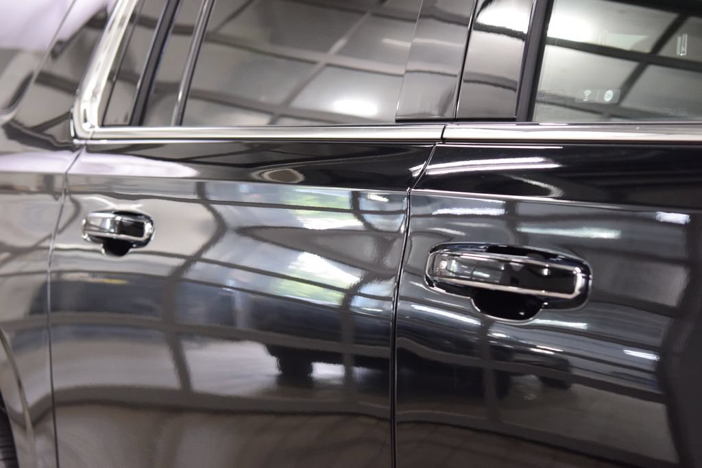 Used 2024 GMC Yukon XL Denali AWD/4WD image 19