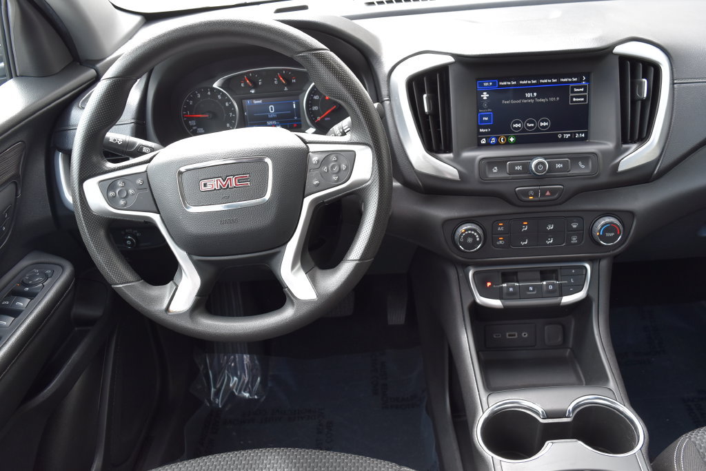 Used 2024 GMC Terrain SLE AWD/4WD image 12